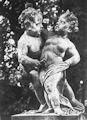 PPutta na dziedzicu - chopiec z rogiem baranim oraz dziewczyna z pucharem i rami we wosach - zdjcie z 1936 roku